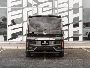 Минивэн Honda Stepwgn Spada 2019 года, 2320000 рублей, Краснодар