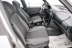 Внедорожник Chevrolet Niva 2011 года, 599000 рублей, Красноярск