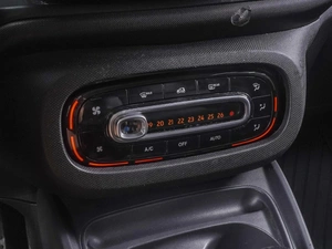 Хетчбэк Smart Fortwo 2018 года, 770000 рублей, Ростов-на-Дону