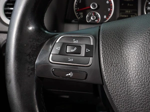 Внедорожник Volkswagen Tiguan 2010 года, 962000 рублей, Тверь