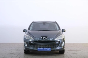 Хетчбэк Peugeot 308 2010 года, 579000 рублей, Омск