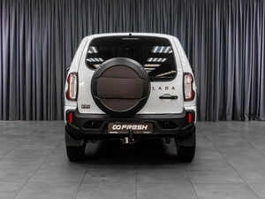 Внедорожник ВАЗ (LADA) Niva Travel 2024 года, 1269000 рублей, Тюмень