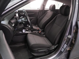 Хетчбэк Kia Rio X-Line 2018 года, 1524000 рублей, Воронеж