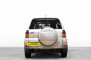 Внедорожник Toyota RAV4 2000 года, 649000 рублей, Барнаул