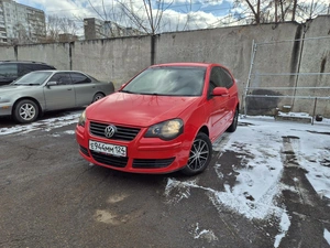 Хетчбэк Volkswagen Polo 2008 года, 525000 рублей, Красноярск