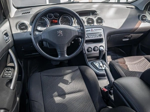 Хетчбэк Peugeot 308 2010 года, 550000 рублей, Краснодар