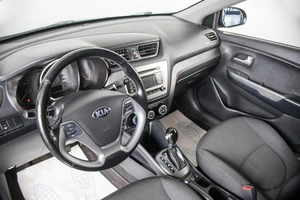 Седан Kia Rio 2016 года, 959000 рублей, Пермь