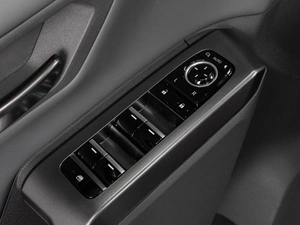 Внедорожник Toyota RAV4 2025 года, 4699000 рублей, Тюмень