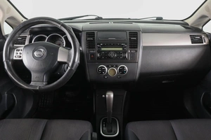 Хетчбэк Nissan Tiida 2007 года, 649000 рублей, Пермь