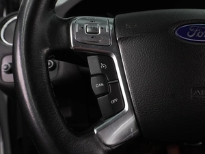 Седан Ford Mondeo 2013 года, 1168000 рублей, Воронеж