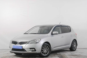 Хетчбэк Kia Ceed 2011 года, 589000 рублей, Кемерово