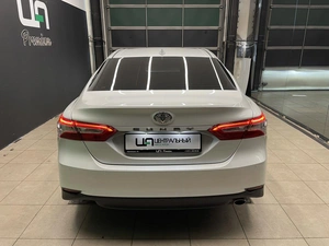 Седан Toyota Camry 2020 года, 3400000 рублей, Красноярск