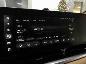 Минивэн Voyah Dream 2023 года, 4997000 рублей, Солонцы