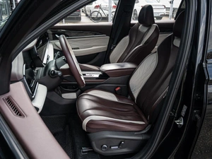 Внедорожник Geely Monjaro 2023 года, 2680000 рублей, Краснодар