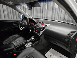 Универсал Kia Ceed 2012 года, 760000 рублей, Красноярск