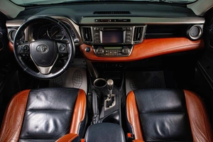 Внедорожник Toyota RAV4 2013 года, 1789000 рублей, Сургут