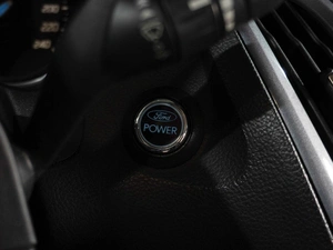 Хетчбэк Ford Focus 2012 года, 849000 рублей, Воронеж