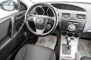 Седан Mazda 3 2010 года, 1029000 рублей, Красноярск