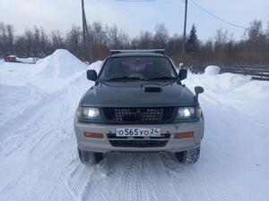 Внедорожник Mitsubishi Challenger 1996 года, 650000 рублей, Енисейск