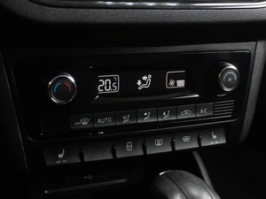 Лифтбек Volkswagen Polo 2020 года, 1479000 рублей, Тюмень