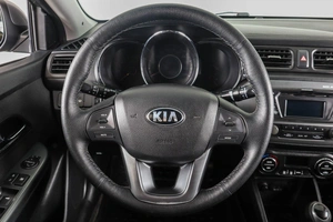 Седан Kia Rio 2013 года, 699000 рублей, Пермь