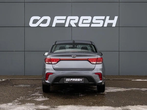 Седан Kia Rio 2018 года, 1320000 рублей, Краснодар