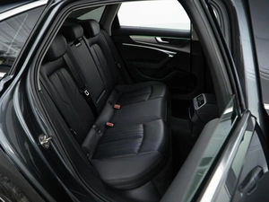 Седан Audi A6 2019 года, 3127077 рублей, Москва