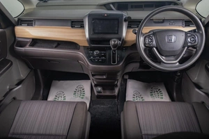 Минивэн Honda Freed 2018 года, 1499000 рублей, Томск