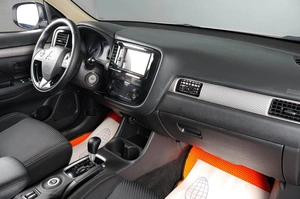 Внедорожник Mitsubishi Outlander 2016 года, 1739000 рублей, Тюмень