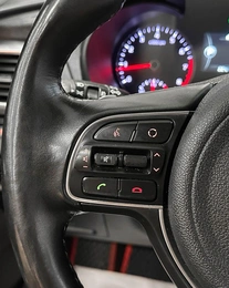 Седан Kia Optima 2018 года, 1897000 рублей, Красноярск