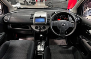 Хетчбэк Nissan Note 2010 года, 647000 рублей, Красноярск