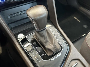 Внедорожник Volkswagen Tiguan L 2021 года, 3520000 рублей, Уфа