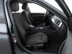 Седан BMW 3 серия 2017 года, 1699050 рублей, Москва