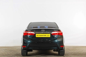 Седан Toyota Corolla 2013 года, 1699000 рублей, Тюмень