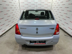 Седан Renault Logan 2009 года, 435000 рублей, Красноярск