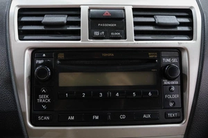 Седан Toyota Yaris 2007 года, 559000 рублей, Новокузнецк