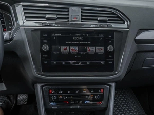 Внедорожник Volkswagen Tiguan 2021 года, 3099000 рублей, Ставрополь