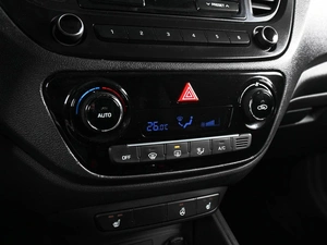 Седан Hyundai Solaris 2017 года, 1649000 рублей, Аксай