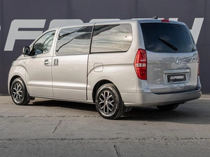 Минивэн Hyundai H-1 2019 года, 2841000 рублей, Краснодар