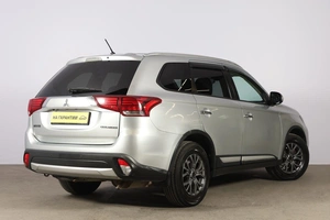 Внедорожник Mitsubishi Outlander 2015 года, 1969000 рублей, Новосибирск