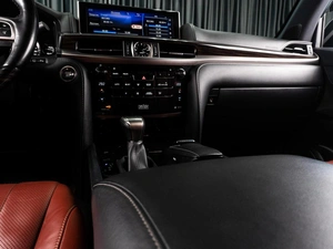 Внедорожник Lexus LX 2019 года, 10499000 рублей, Тюмень
