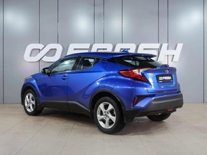 Внедорожник Toyota C-HR 2019 года, 2249000 рублей, Воронеж