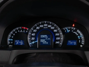 Седан Toyota Camry 2014 года, 1749000 рублей, Тюмень