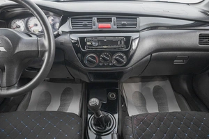 Седан Mitsubishi Lancer 2006 года, 449000 рублей, Барнаул