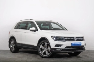 Внедорожник Volkswagen Tiguan 2018 года, 2189000 рублей, Томск