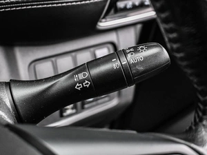 Минивэн Nissan Serena 2019 года, 2239000 рублей, Кирилловка