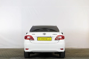 Седан Toyota Corolla 2011 года, 929000 рублей, Тюмень