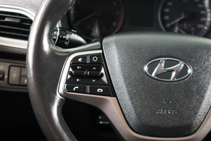 Седан Hyundai Solaris 2019 года, 1259000 рублей, Пермь