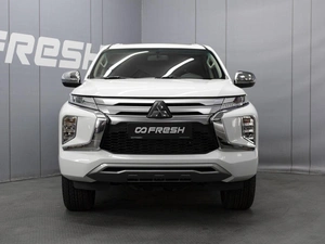 Внедорожник Mitsubishi Montero Sport 2022 года, 4710000 рублей, Омск