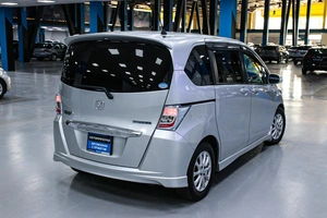 Минивэн Honda Freed 2012 года, 1068000 рублей, Солонцы